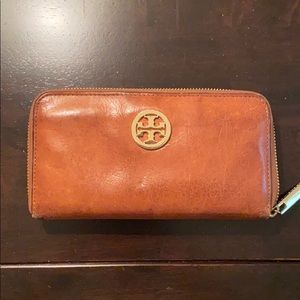 Tory Burch Continental Wallet